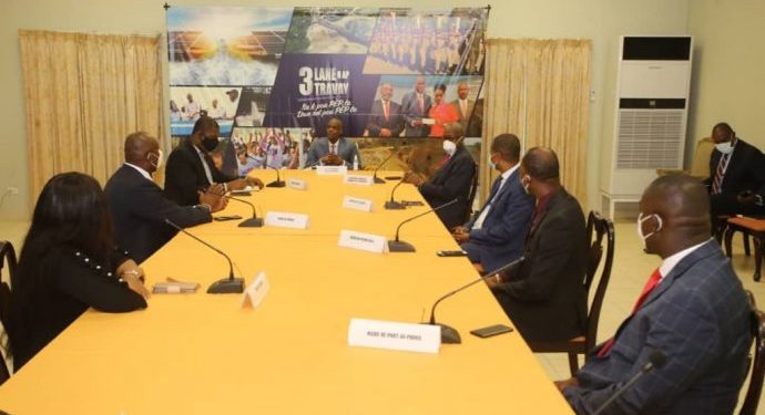 Municipalité/Perspective : Le Président Jovenel Moïse s’est entretenu avec les commissions communales intérimaires de la zone métropolitaine