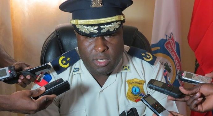 Haïti-Police : Le commissaire divisionnaire Berson Soljour prend les rênes de la DCPA