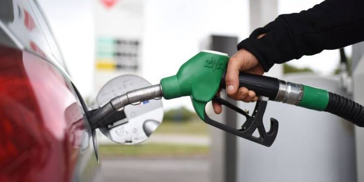 Le prix des produits pétroliers va connaître une nouvelle baisse, selon le Président Jovenel Moïse