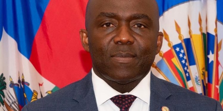 Léon Charles prend les rênes de la Police Nationale d’Haïti