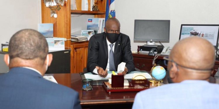 Haïti-technologie : Fabrication de passeport électronique, le Président Jovenel Moïse donne le ton