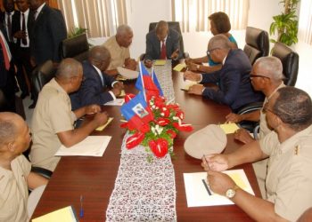 Les FAD’H réitèrent leur détermination à respecter les autorités démocratiquement élues et à assumer leur responsabilité