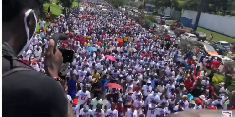 Pour venger leur chef Arnel Joseph, des bandits de Village de Dieu promettent « yon gwo match bosal » dans la marche de demain »