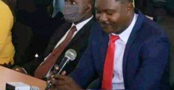 Haïti-Portrait  : Qui est Frantz Idérice, le jeune Directeur Général de la CAS, qu’on tente de lyncher son caractère à des fins politiques  ?