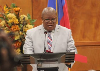 Le juge René Sylvestre rejette la position de ses collègues visant à remplacer Jovenel Moïse