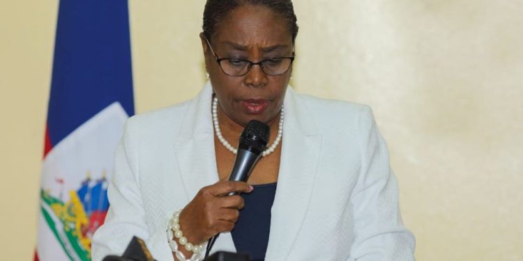 Le bureau central du MAST rouvre ses portes sous la houlette de sa Ministre a.i Marie Ghislaine Mompremier, les employés s’en réjouissent