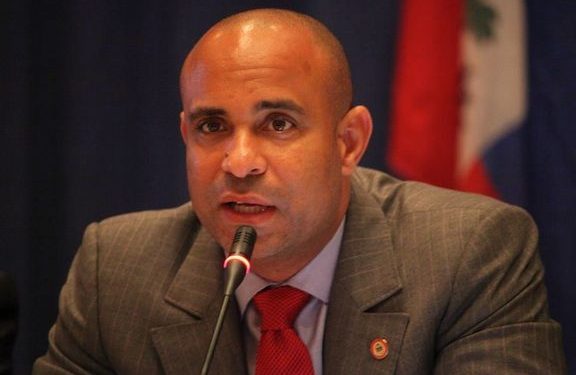 Affaire Jovenel Moïse : La proposition de Laurent Lamothe « provoque la panique »