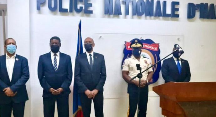 Le nouveau DG a.i de la PNH, Frantz Elbé installé à son poste