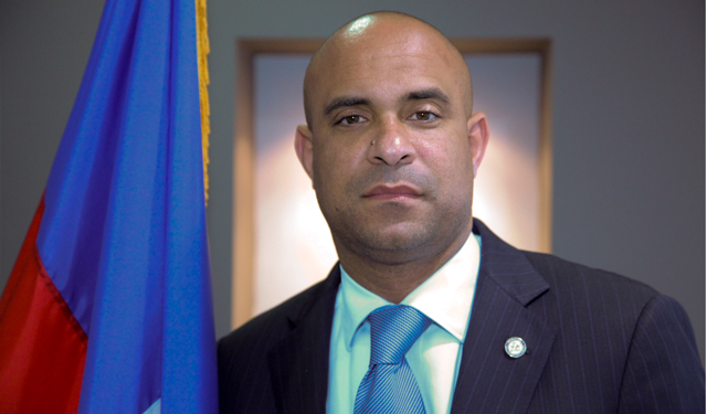 Assassinat de Jovenel Moïse : Laurent Lamothe invite la population à « éviter des ‘FAUSSES THÉORIES (tèt chat) » et rester focus pour exiger le « SÉRUM de JUSTICE »