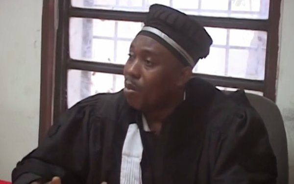 Affaire Sonson La familia : Quand le décrié juge Lamarre Bélizaire se fait dézinguer sur les réseaux sociaux