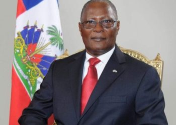 Mandat de comparution émis contre 36 hauts dignitaires de l’État : concerné, l’ex-Président Jocelerme Privert recadre le juge Al Duniel Dimanche