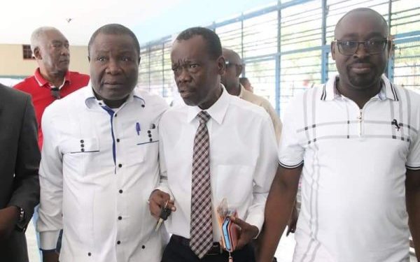 Visite du Ministre de l’Éducation, professeur Antoine Augustin, au Centre de compensation des apprentissages de Pétion-Ville