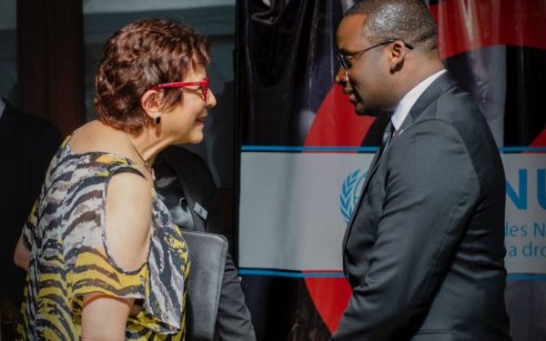 Au Salon du Droit, la cheffe du BINUH, Mme Salvador, a salué le travail de l’ULCC