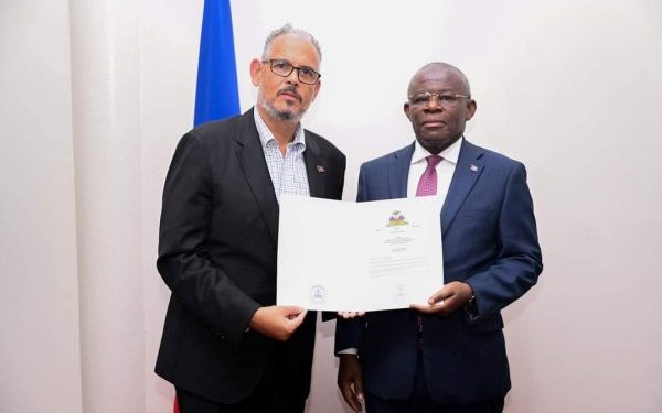 Haïti – Politique : Me Axène Joseph, nommé chef de cabinet du Premier ministre Didier Fils-Aimé