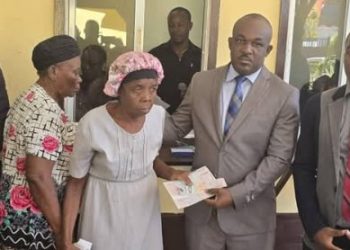 Le ministre Georges Wilbert Franck en visite à la CAS pour renforcer l’assistance sociale