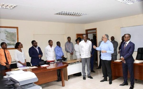 Haïti : Le Premier ministre Alix Didier Fils-Aimé félicite la Douane pour sa performance exceptionnelle