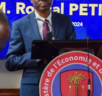 Haïti – Administration : Me Romial Petit prend officiellement les rênes de la DGI