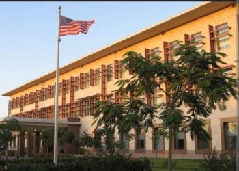 L’ambassade des États-Unis condamne les attaques contre les médias en Haïti