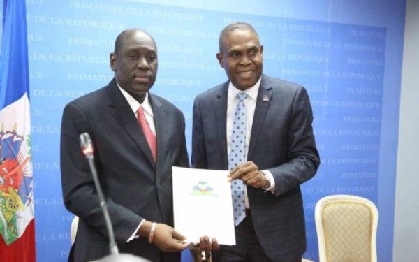 Jimmy Albert installé comme Directeur de cabinet du Premier ministre Jean Henry Céant