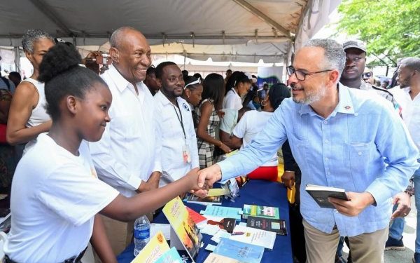 Livres en folie : le Premier ministre célèbre la culture comme rempart et promesse d’avenir