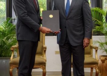 Diplomatie : Laurent Saint-Cyr reçoit les lettres de créance du nouvel ambassadeur du Mexique en Haïti