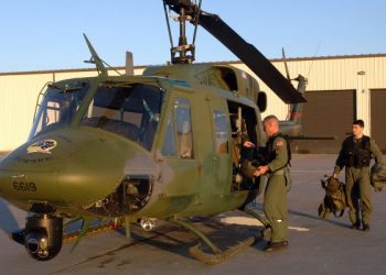 Haïti – Sécurité : Les États-Unis offrent deux hélicoptères Bell UH-1N au contingent salvadorien de la FRG