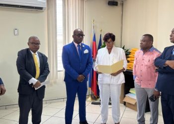 Grand Nord : Installation de Jean-Claude Clerveau comme Superviseur général des Douanes