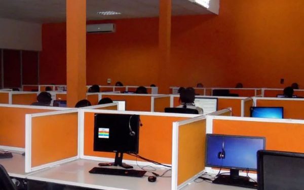 Opinion : Promesse trahie : le centre d’appel de Fritz Jean, un dispositif fantôme 