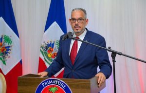 Le Premier ministre Alix Didier Fils-Aimé 