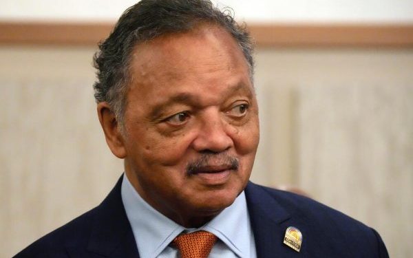 Décès de Jesse Jackson : une figure historique des droits civiques s’éteint
