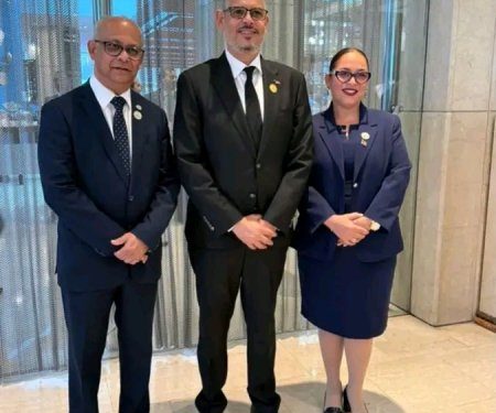 Au Chili, en marge de l’investiture de José Antonio Kast : Alix Didier Fils-Aimé évoque sécurité et élections avec le chef de l’OEA