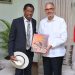 À la Primature, Dany Laferrière et Alix Didier Fils-Aimé échangent sur le rôle de la culture dans l&rsquo;avenir d&rsquo;Haïti