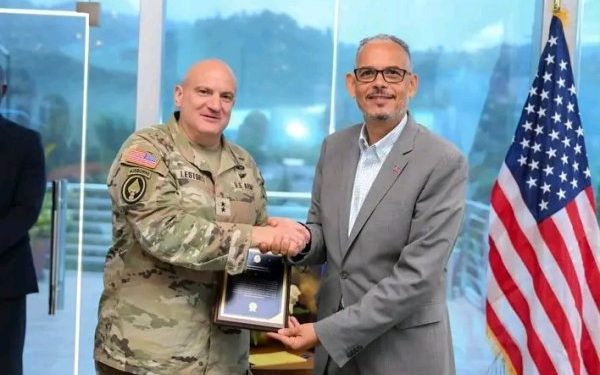 Haïti – Sécurité : Alix Didier Fils-Aimé reçoit le commandant du Collège interaméricain de défense