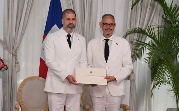 Haïti – Canada : Alix Didier Fils-Aimé reçoit le nouvel ambassadeur agréé Alexandre Côté
