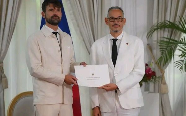 Haïti – France : Alix Didier Fils-Aimé et Gautier Lekens discutent des priorités de la coopération