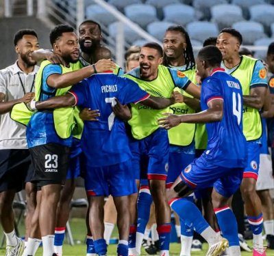 Ligue des Nations de la Concacaf : le Gouvernement salue la victoire éclatante d’Haïti (4-1) face à la République dominicaine